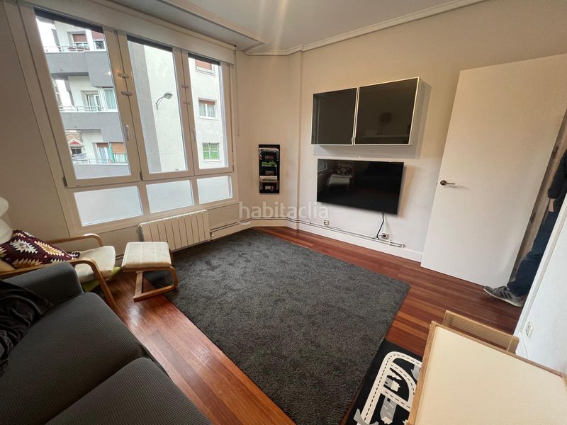 Foto f984ef7f-3919-4590-94fd-2ecf81a562ab. Piso en Rekalde Centro Bilbao