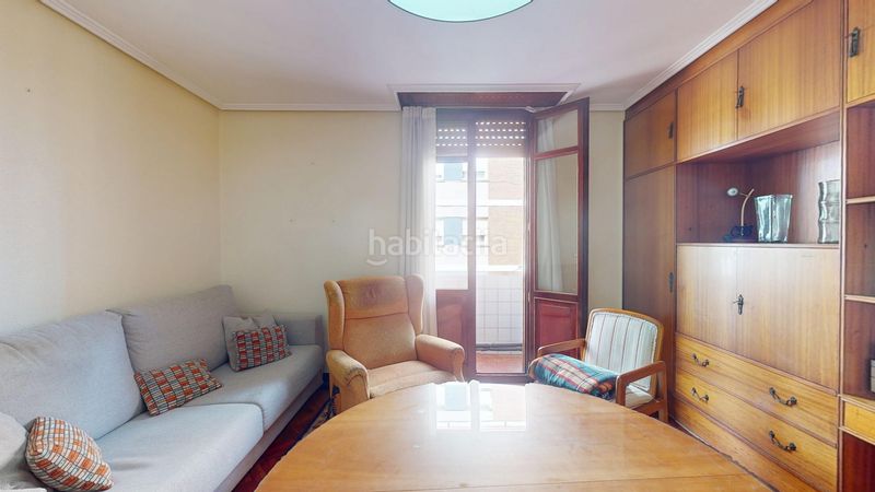 Foto 522a178e-fcd9-41bd-ba36-ae926192a57d. Flat with parking in Centro Barakaldo