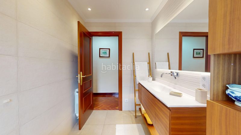 Foto 6a373959-f5dc-4a8c-8455-ca4d187b2675. Pis amb aparcament a Centro Barakaldo