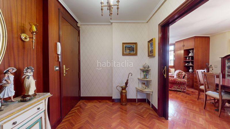 Foto 88369ce3-8d5a-432b-8a5d-d2ba30ec2630. Pis amb aparcament a Centro Barakaldo