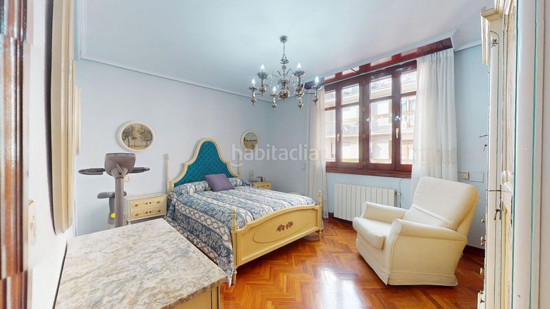 Foto 959bef4d-839d-4d66-9719-3c7404535dd6. Pis amb aparcament a Centro Barakaldo