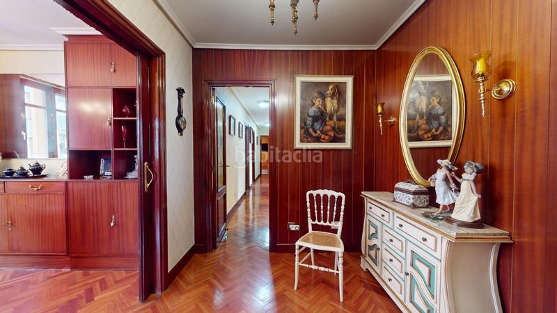 Foto f23366a3-f6bb-40bf-a1f9-a4efb90f027f. Pis amb aparcament a Centro Barakaldo