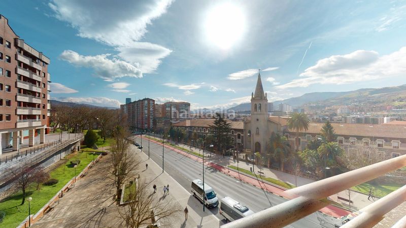 Foto d21ef764-e221-4585-abe0-637117e144b7. Flat with parking in San Pedro de Deusto - La Ribera Bilbao
