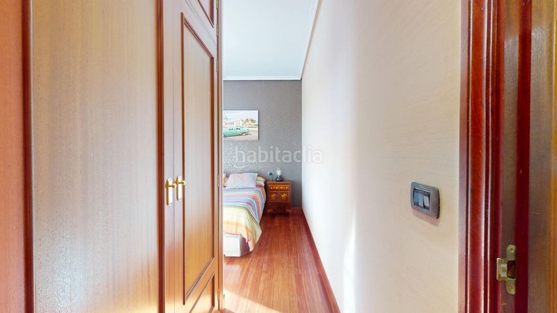 Foto e3962bec-025f-4071-8008-f67e9bf4aaed. Flat with parking in San Pedro de Deusto - La Ribera Bilbao