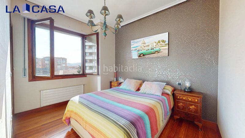 Foto ad9cda29-ac9d-4789-ae26-7de580faf5fb. Pis amb aparcament a San Pedro de Deusto - La Ribera Bilbao
