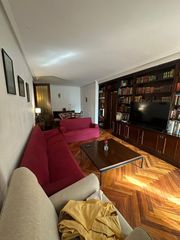 Etagenwohnung in Iralabarri