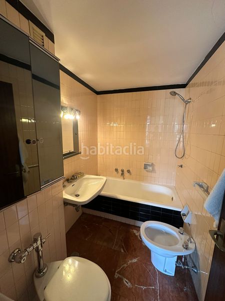 Foto b834b412-ce44-40ae-87a0-6364466e014b. Piso en Iralabarri Bilbao