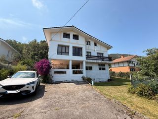 House  Barrio islares