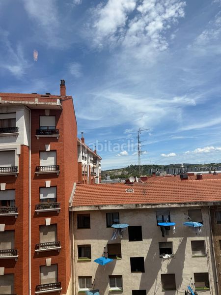 Foto 33982236-eca2-4492-8e58-a983dbcfca94. Pis amb calefacció a Lasesarre Barakaldo