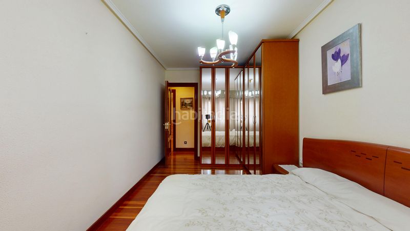 Foto 54f5e9fe-9a64-4c52-a3b9-a56744f0bee2. Piso en Bagatza - S. Vicente Barakaldo