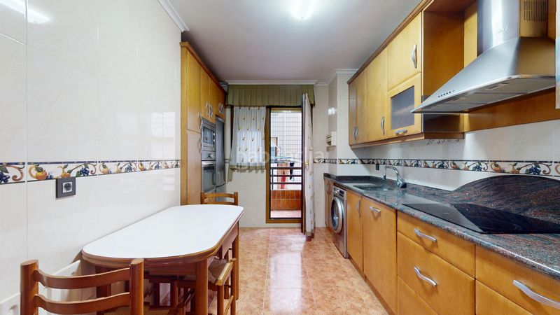 Foto e078e0e6-f180-4260-bc2e-732dd9d1aab6. Piso en Bagatza - S. Vicente Barakaldo