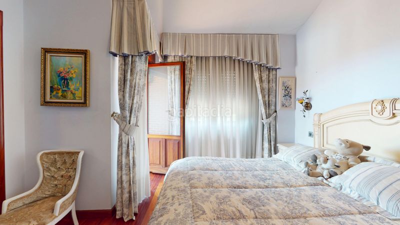 Foto 4e3d29bd-cfd0-408f-a6a0-0838d0f8569f. Chalet en Mioño-Santullán Castro - Urdiales
