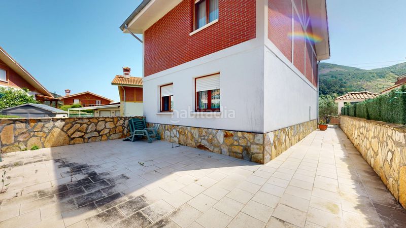 Foto cd278dcf-d9e7-4cb3-b655-937f0094b6f7. Chalet en Mioño-Santullán Castro - Urdiales