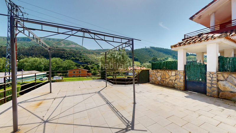 Foto eed92046-0b68-4c14-bffd-e18fa1c957a0. Chalet en Mioño-Santullán Castro - Urdiales
