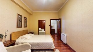 Etagenwohnung in San Pedro de Deusto - La Ribera
