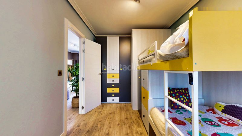 Foto eac21da5-b7c3-44f2-9cb4-c8a31462517f. Dachwohnung mit heizung parking in Lasesarre Barakaldo