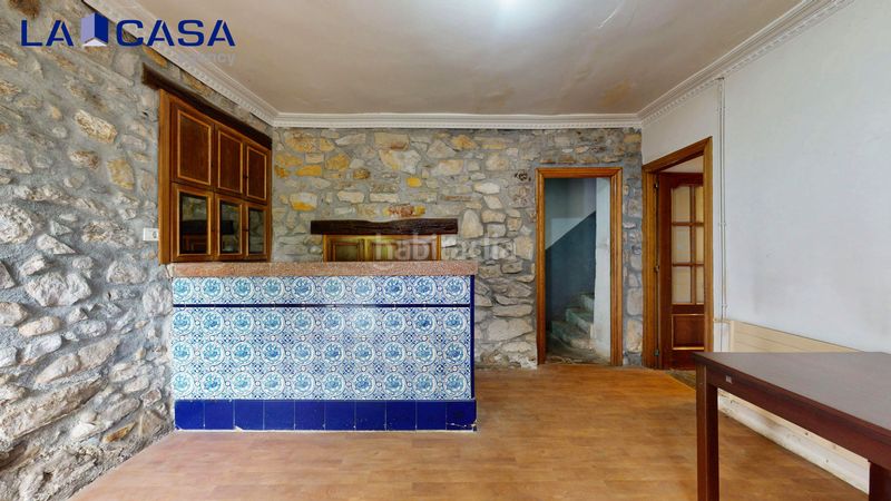 Foto 5b2f8a19-5614-4adf-98a3-9e8ce84842ce. Casa adosada en Sondika