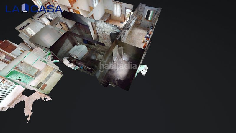 Foto d99ba703-54ed-4758-9db1-9c779f3c2534. Casa adosada en Sondika