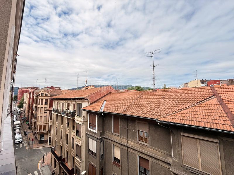 Foto 79804c0f-8857-4d0b-91b0-192be760ab3e. Piso en Centro Barakaldo