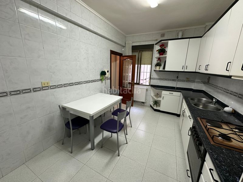 Foto a6a83a11-f87c-4e08-8e86-da95d402dc5c. Flat with heating in Zona Indautxu Bilbao