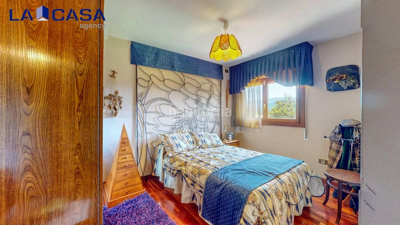 Foto 61d7e212-48d2-4639-8781-6dd5bfdbd206. Haus mit parking in Urkabustaiz