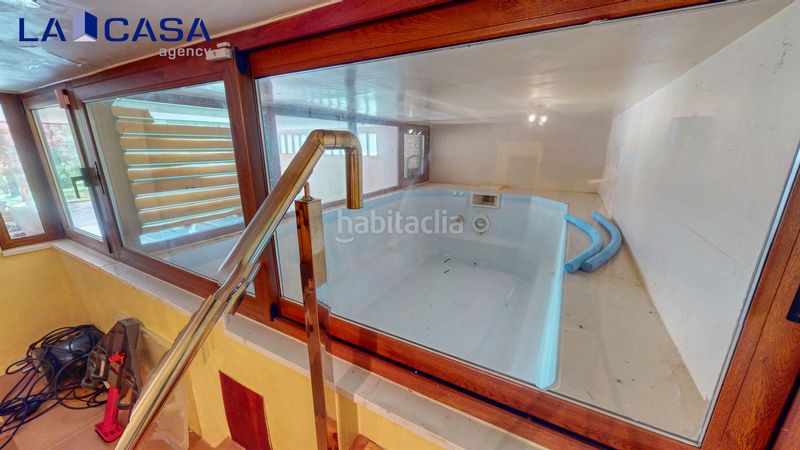 Foto f62d2725-29fc-458b-b17a-049f81c8fc6e. Haus mit parking in Urkabustaiz
