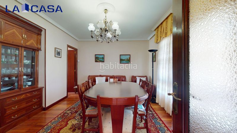 Foto ded16adb-8fda-4ad6-b882-455b03149698. Casa amb aparcament a Merindad de Montija