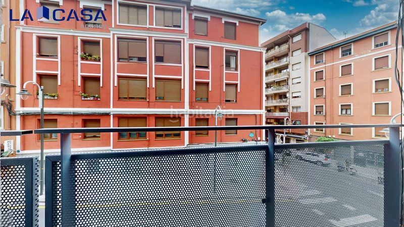 Foto 872b9f58-d41b-4e9d-abc7-fe62d1bc1045. Flat with heating in Zorrotza Bilbao