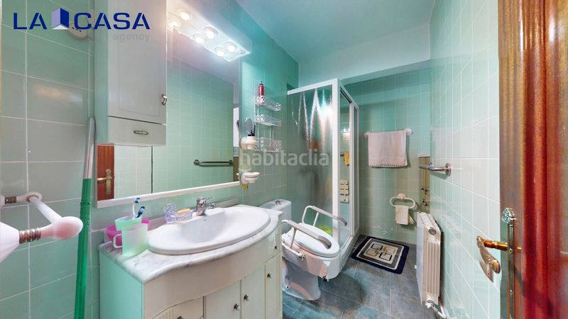 Foto a914adf1-1c11-450f-b10d-fa9914dbbda7. Flat with heating in Zorrotza Bilbao