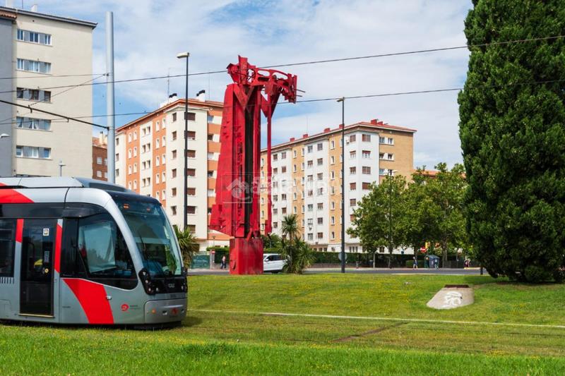 Foto af28643e-0c62-4bed-87db-f494a0678db7. Flat with heating parking in Casablanca Zaragoza