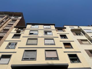 Appartamento in Universidad San Francisco. Piso en venta en zaragoza