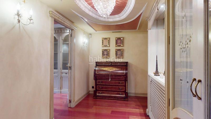 Foto 0e063542-e3d1-46c1-aaca-baf62e00e530. Piso en avenida alierta. cesareo 4 piso en venta centro av. cesáreo alierta ref. 00853 en Zaragoza