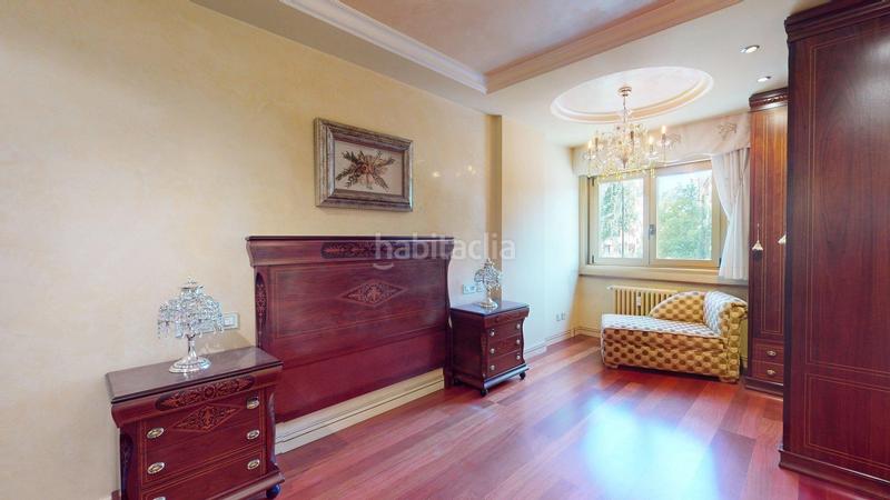 Foto 7a428981-602f-4e7c-963d-fc880e124ce8. Piso en avenida alierta. cesareo 4 piso en venta centro av. cesáreo alierta ref. 00853 en Zaragoza
