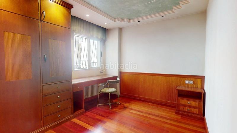Foto 9133f4f5-e957-4606-9380-e3216e65e938. Piso en avenida alierta. cesareo 4 piso en venta centro av. cesáreo alierta ref. 00853 en Zaragoza