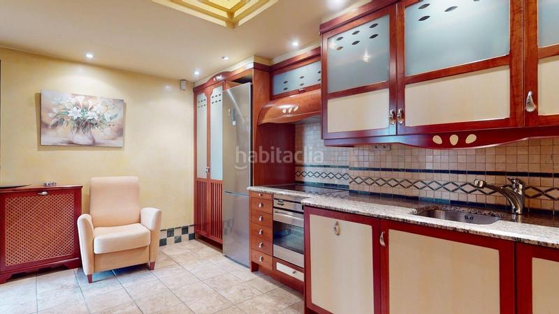 Foto 9cbd7956-2cfb-44b0-b3e4-8bf1c0f1b53f. Piso en avenida alierta. cesareo 4 piso en venta centro av. cesáreo alierta ref. 00853 en Zaragoza