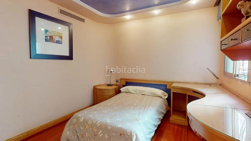 Foto 9d40d4cd-8b3e-4805-8c1c-9cbf7a28ca3e. Piso en avenida alierta. cesareo 4 piso en venta centro av. cesáreo alierta ref. 00853 en Zaragoza
