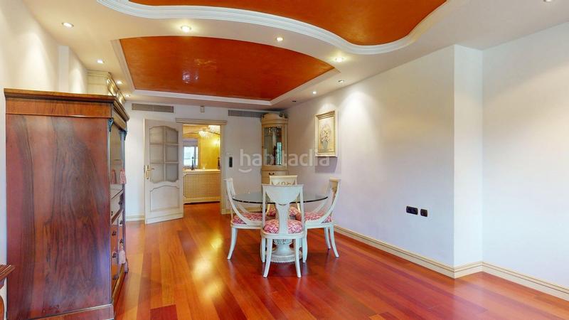 Foto a4c4fbc9-3ee7-49fe-b4ad-f2ef86cbf54f. Piso en avenida alierta. cesareo 4 piso en venta centro av. cesáreo alierta ref. 00853 en Zaragoza
