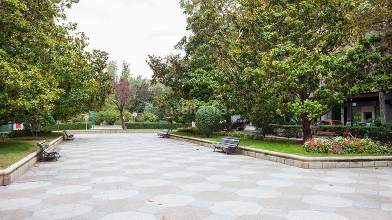Foto a9d3ab8b-d153-4abe-9985-50df58a44f20. Piso en avenida alierta. cesareo 4 piso en venta centro av. cesáreo alierta ref. 00853 en Zaragoza