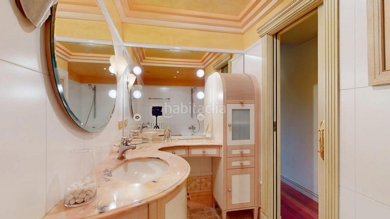 Foto c07233bd-c94e-4054-b856-47d033ecf3fe. Piso en avenida alierta. cesareo 4 piso en venta centro av. cesáreo alierta ref. 00853 en Zaragoza