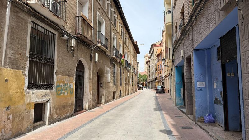 Foto be0d1a54-f833-4878-b6dc-7638277960d8. Pis a calle palomar a La Magdalena Zaragoza