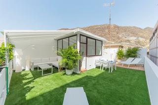Location Appartement à Urbanización Anaga. Piso  ático  santa cruz