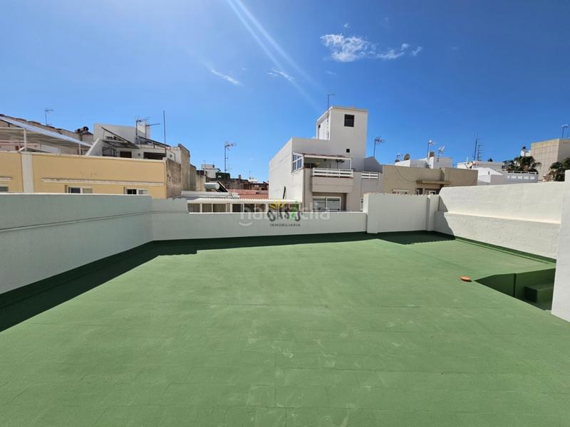 Foto b18b2b07-aee9-43a1-a68e-c7e1f4649538. Casa con parcheggio in Centro Santa Cruz de Tenerife