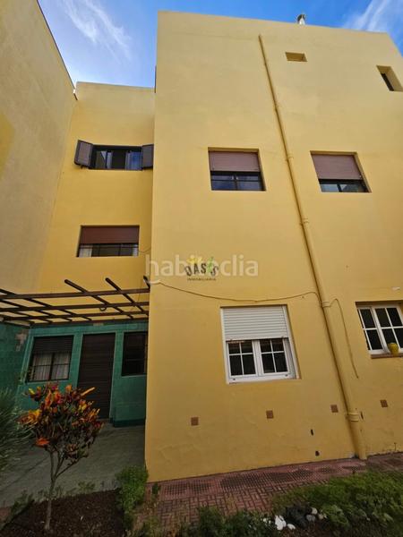 Foto bdee2fdd-05d4-48a1-984f-8689ca18b894. Casa con parcheggio in Centro Santa Cruz de Tenerife