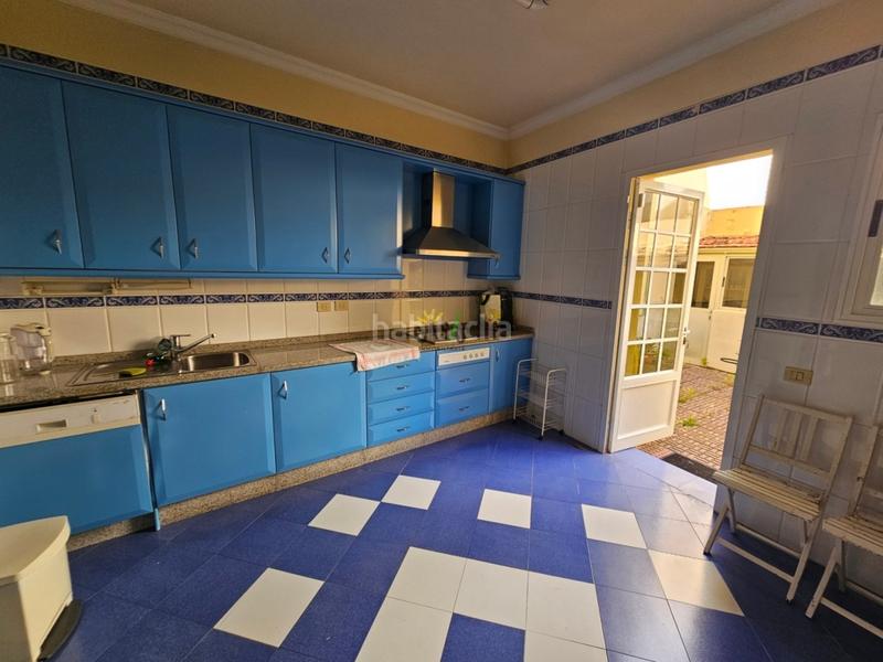 Foto c4154655-93ef-4126-9f80-1687a3ab5140. Casa con parcheggio in Centro Santa Cruz de Tenerife