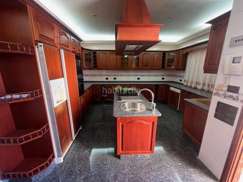 Foto 743cdca1-031b-4600-976b-713e63c3a93c. Maison avec parking dans La Laguna San Cristóbal de La Laguna