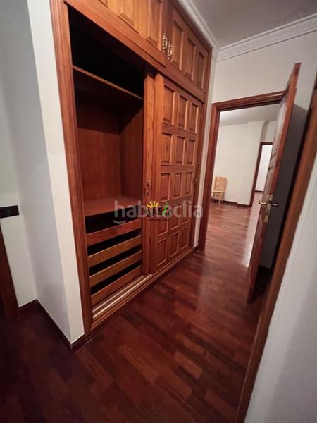 Foto 9d7e6fde-81d8-4dc4-9c5d-ee0e4b66444c. Maison avec parking dans La Laguna San Cristóbal de La Laguna