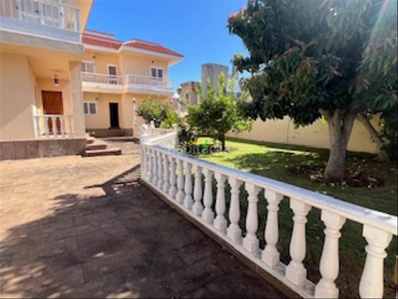 Foto ba8c2398-7fe1-4f53-baaa-ff9c908fc7e0. Maison avec parking dans La Laguna San Cristóbal de La Laguna