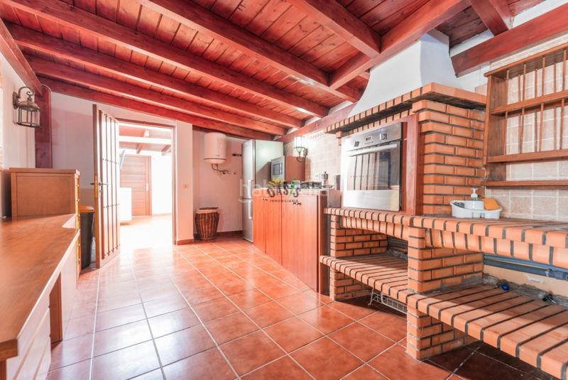 Foto 0d1742bd-6839-402b-961a-6ac4beb260fb. Casa amb aparcament piscina a El Pris - Juan Fernández Tacoronte