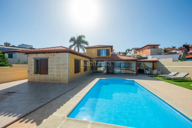 Foto 6ab3d421-33a5-4526-9f1a-70b334bc87ce. Casa amb aparcament piscina a El Pris - Juan Fernández Tacoronte