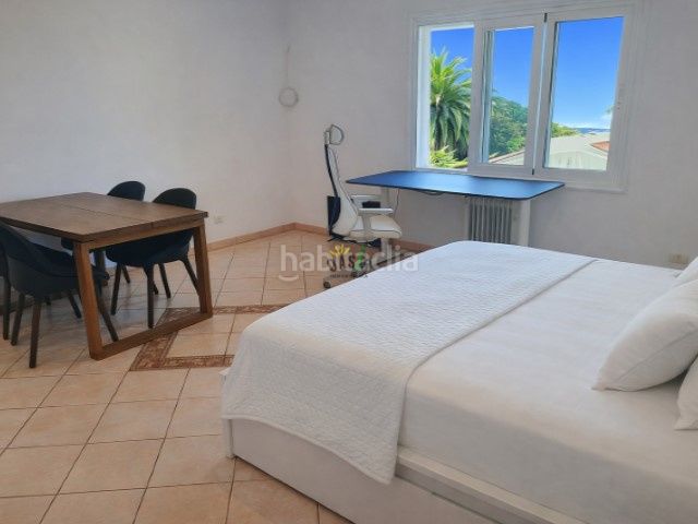 Foto 10ce646f-73e2-4ed9-aeb9-bcfd53bf30fb. Casa amb aparcament a Cuesta de la Villa Santa Úrsula
